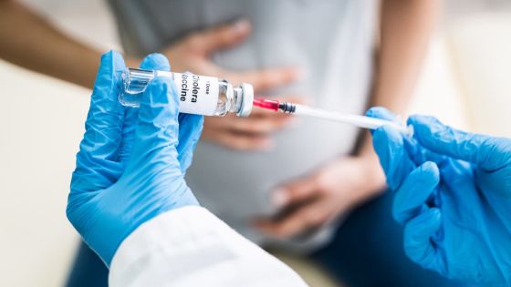 حجاوي: الاختلاط بين متلقي اللقاح وغير المطعمين قد يفاقم الوضع