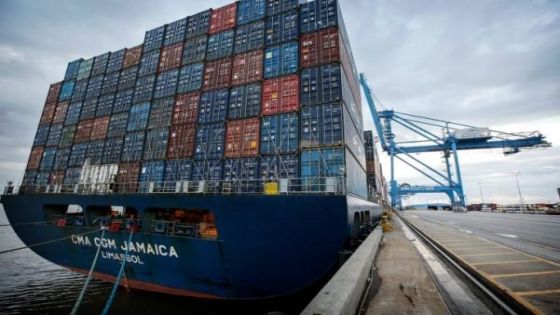 أسعار الشحن البحري تهدد الاقتصاد العالمي