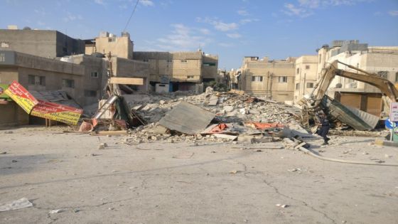 قرار بإزالة البناية السكنية الآيلة للسقوط في منطقة مخيم الحسين