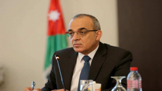 وزير السياحة يوقف العمل بمصفوفة المخالفات المهنية لدراستها