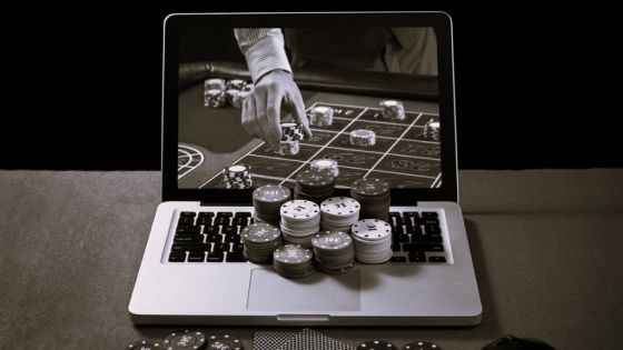 عروس تحتال على أقاربها بمبلغ ضخم لإقامة زفاف وهمي