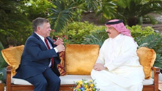 الملك يؤكد متانة العلاقات الأردنية البحرينية