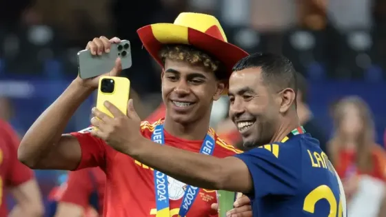 قلق في برشلونة من والد لامين يامال : سيكرر قصة نيمار