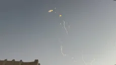 السعودية تعلن اعتراض أكثر من 60 مسيّرة منذ منتصف ليل أمس