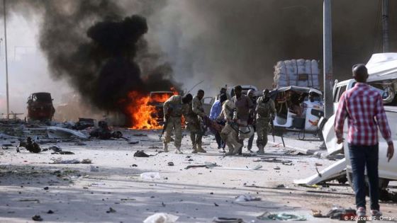 5 ضحايا بينهم تركيان يتفجير انتحاري في الصومال