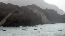 طهران : حلفاء إيران سيغلقون باب المندب إذا خرج الوضع عن السيطرة