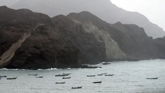 طهران : حلفاء إيران سيغلقون باب المندب إذا خرج الوضع عن السيطرة