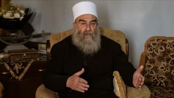 الهجري يشكل فصيلا والبلعوس يعتبره نسخة من الحرس الثوري