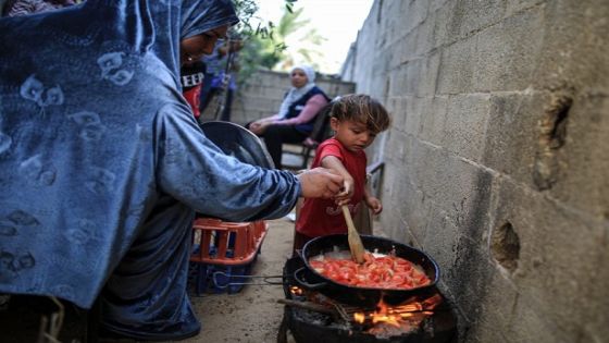 ارتفاع حاد في أسعار المواد الغذائية وتناقص توفرها في الأسواق بغزة