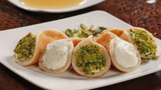 القطايف.. الحلوى الأولى على موائد الأردنيين في رمضان