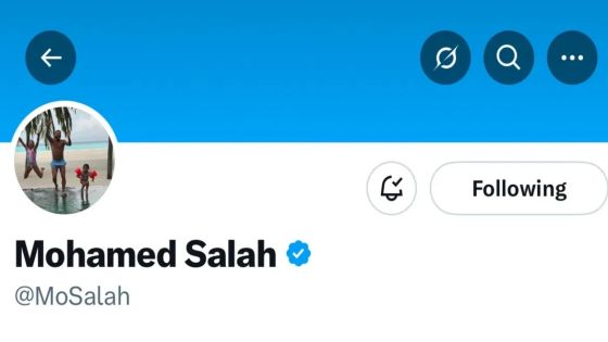 صلاح في مواجهة جماهير غاضبة بعد واقعة الصورة