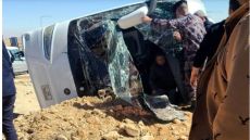 27 إصابة بتدهور حافلة في شارع الهاشمية بالزرقاء