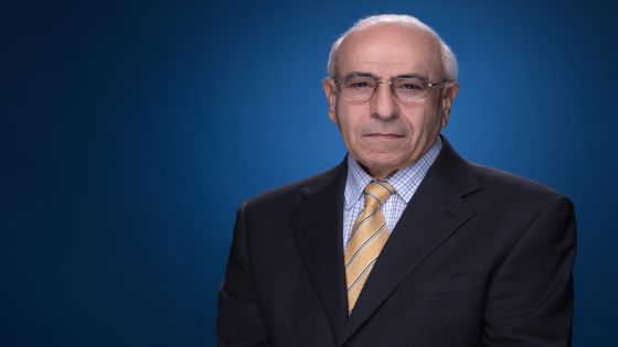 المومني ينعى أيقونة الإعلام جميل عازر.. ويستذكر مسيرته المهنية المؤثرة