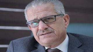 الزعبي يكتب : قلم لا ينحني.. ووطن لا يُخدع