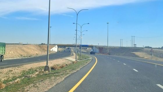 إطلاق مشروع لصيانة الطريق الصحراوي من القويرة إلى جمرك وادي اليتم