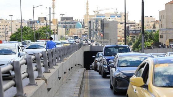 انفاق وجسور.. مشاريع ضخمة في عمان لحل الأزمات