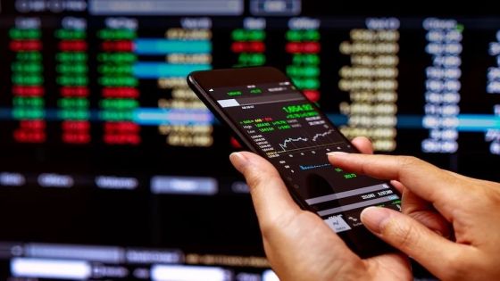 الجرائم الإلكترونية : منصات الثراء الوهمية تُدار من الخارج