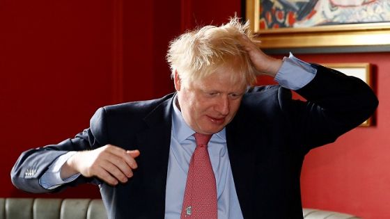 LONON, ENGLAND - JULY 10: Boris Johnson, a leadership candidate for Britain's Conservative Party visits Wetherspoons Metropolitan Bar to meet with with JD Wetherspoon chairman, Tim Martin on July 10, 2019 in London, England. (Photo by Henry Nicholls WPA Pool/Getty Images)