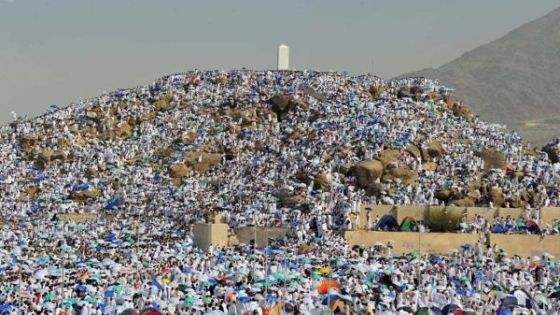 الأوقاف تدعو مسجلين للحج لاستلام تصاريحهم