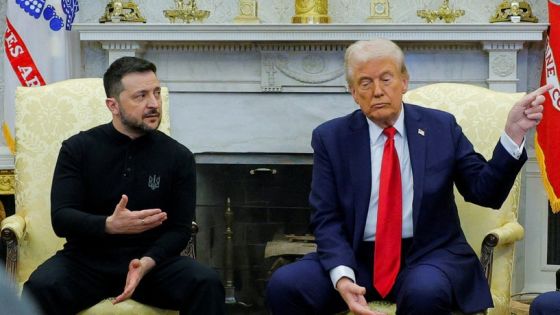 U.S. President Donald Trump meets with Ukrainian President Volodymyr Zelenskiy at the White House in Washington, D.C., U.S., February 28, 2025. REUTERS/Brian Snyder