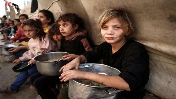 رئيس الوزراء الفلسطيني يعلن قطاع غزة منطقة مجاعة