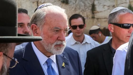 تهديد إسرائيلي وهجوم أمريكي على الرئيس الفرنسي بسبب فلسطين