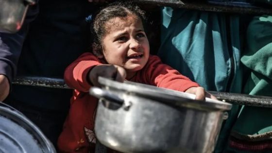 لا عيد في غزة .. جوع ودمار وغارات إسرائيلية متواصلة