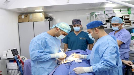 الطواقم الطبية في المستشفى الميداني الأردني نابلس2 تجري عملية جراحية نوعية