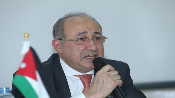 زيد نفاع ينفي صلته بمنشور مسيء للنبي موسى عليه السلام