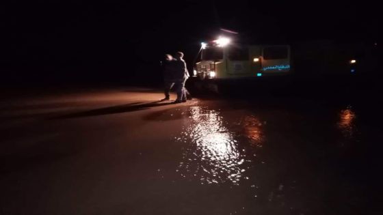 عاجل- مياه السيول تجرف 3 أشخاص في منطقة برقع ولم يتم العثور عليهم