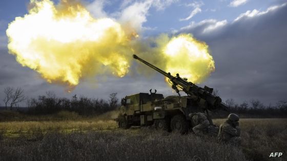 Ukrainian servicemen fire with a CAESAR self-propelled howitzer towards Russian positions in eastern Ukraine on December 28, 2022. (Photo by Sameer Al-DOUMY / AFP)