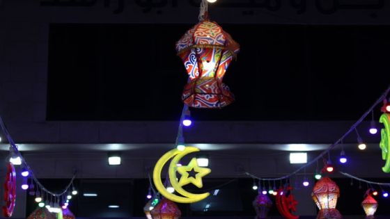 زينة رمضان بالأردن.. أضواء وألوان تنير ظلمة الوباء