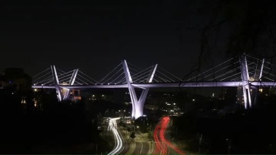 العثور على جثة شاب متفحمة أسفل جسر عبدون