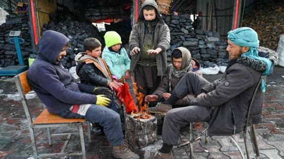 مصرع 157 شخصًا بسبب البرد القارس في أفغانستان