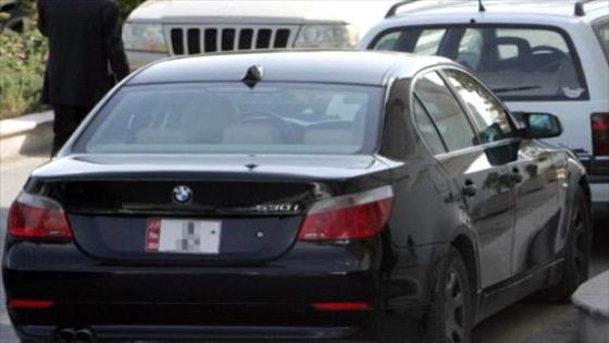 نائب من عمان يرفض تسليم نمرة سيارته