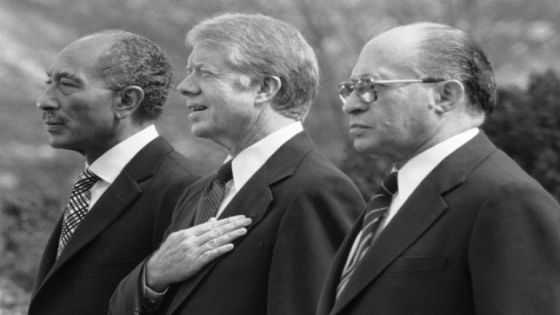 في مثل هذا اليوم تم لتوقيع على اتفاقية السلام بين مصر وإسرائيل 26 مارس 1979