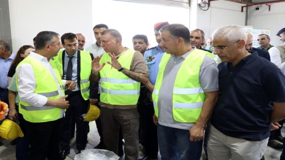 وزير الداخلية يفتتح مصنعاً لإعادة تدوير البلاستيك في دير علا