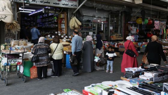 الحكومة تخاطب الأردنيين حول خطة فتح القطاعات