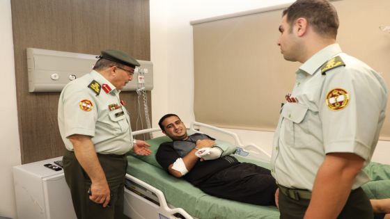 القوات المسلحة تجلي الممرض الذي أصيب خلال عمله في المستشفى الميداني في غزة