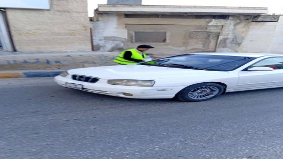 قبل أذان المغرب بدقائق.. متطوعون يسابقون الزمن لإفطار الصائمين على الطرقات