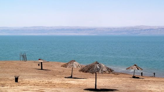 البحر الميت يسجل مستوى جديدا كأعمق نقطة فى العالم
