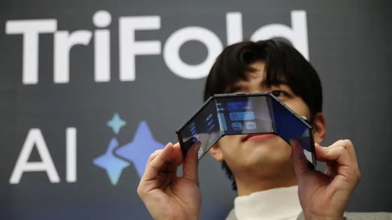 أشبه بالخيال العلمي.. هاتف من سامسونغ يتغيّر شكله حسب الحاجة