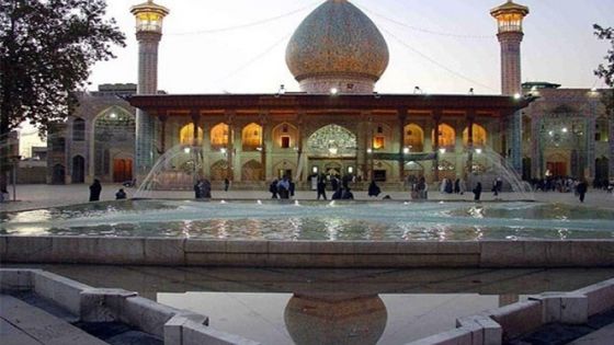 15 قتيلا و40 جريحا في هجوم مسلح بمدينة شيراز الإيرانية