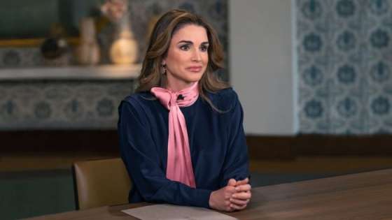 الملكة رانيا تعزي بوفاة الشيخ خليفة بن زايد آل نهيان