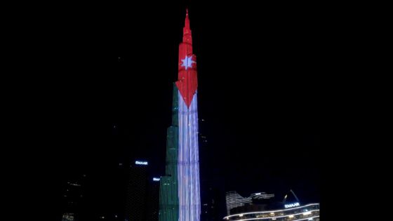 إضاءة برج خليفة بألوان العلم الأردني