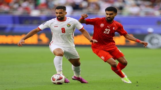 المنتخب الوطني يبلغ دور الـ16 في كأس آسيا رغم خسارته من البحرين
