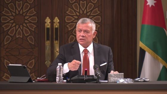 الملك ورئيس وزراء كندا يبحثان هاتفيا سبل تعزيز التعاون