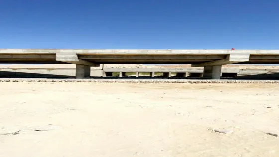 إكمال إنشاء الجسر الجديد رقم 9 في غور حديثة