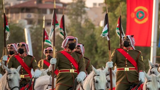 الأردنيون يحتفلون بيوم الجيش وذكرى الثورة العربية الكبرى