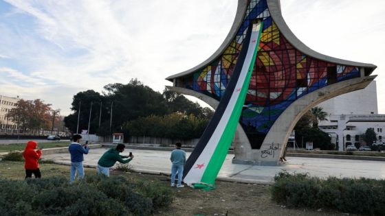 النشيد السوري يتصدر الترند.. وغضب من وزير الثقافة